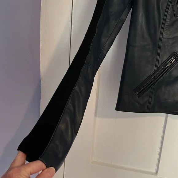 NWOT Cut 25 by Yigal Azuroeul blue leather jacket ribbed sleeves - Picture 4 of 16